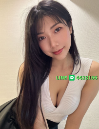 妍妍 163/48/C/28歲 #台中｜一節 5000 氣質空姐臉，身材緊實線...